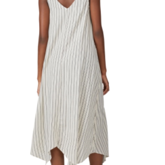 Splendid Trapeze Midi Dress - Picture 2 of 11